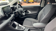 Toyota Yaris 1.5 Hybrid Design 5dr CVT Hybrid Hatchback